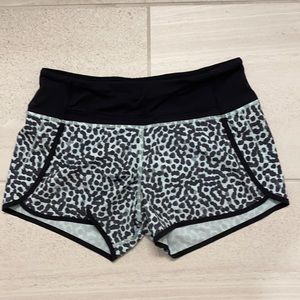 Lululemon Speed Up shorts